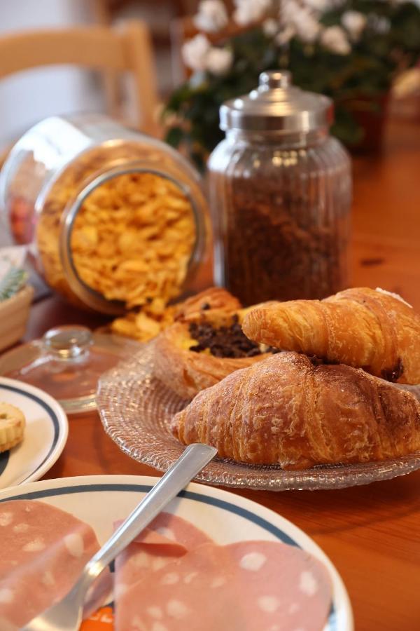 Bed and Breakfast La Maison De Tommy Pisa Exterior foto